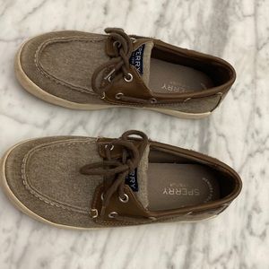 EUC Sperry Tuck. Brown leather and canvas. Memory foam. Size 3